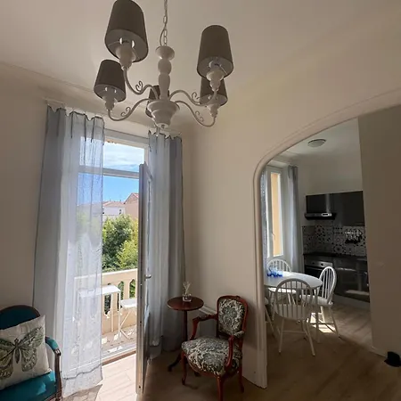 2rooms App 9 Min Festival -balcon-wifi * Cannes